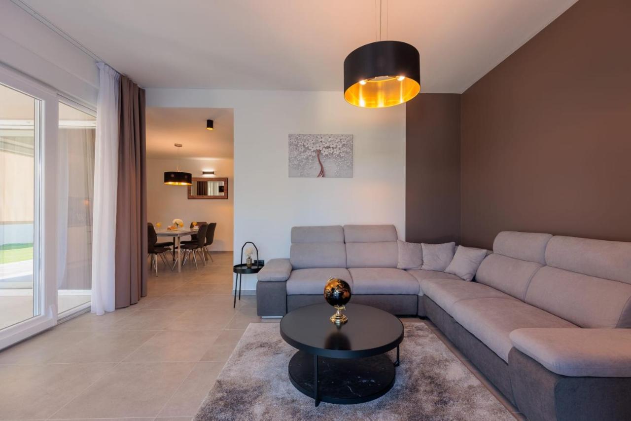 Villa Mara Vrsi Esterno foto